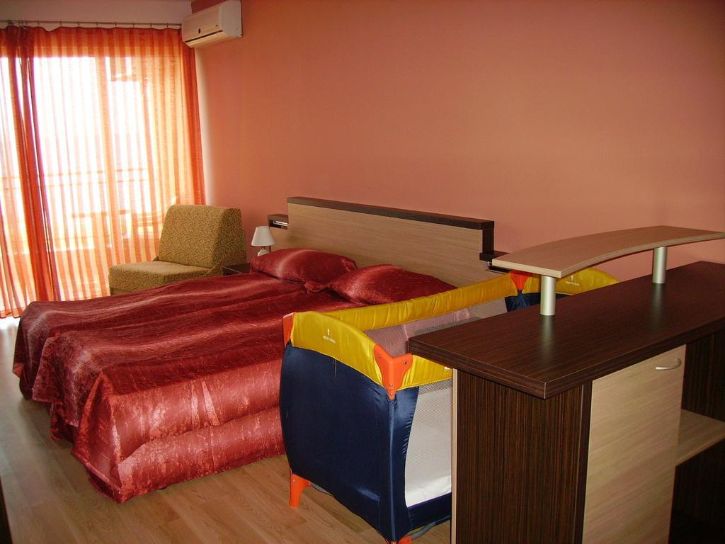 Mak Complex Hotel Pomorie Kültér fotó
